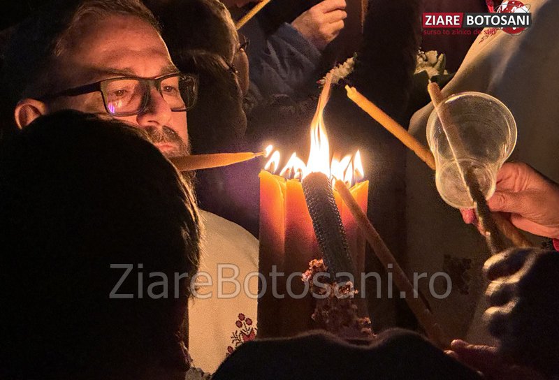 Slujba de Înviere 2025: Mii de credincioși din județ au luat Lumina Sfântă – FOTO