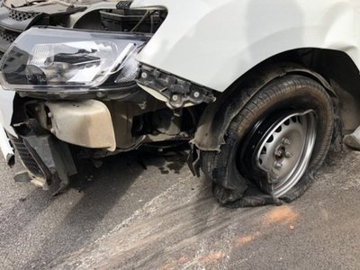 Un tânăr beat şi fără …