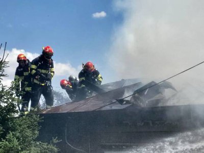 Bucătărie de vară și acoperișul …