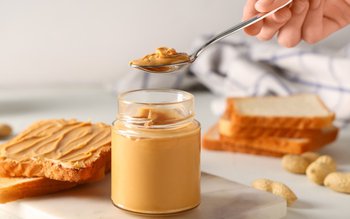 Arahidele: Beneficii surprinzătoare pentru sănătate