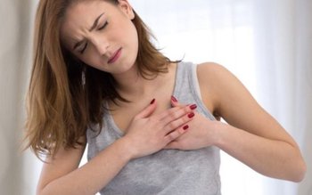 Cum putem calma palpitațiile inimii?