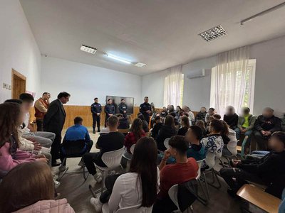 Jandarmii botoșăneni - activități preventive …