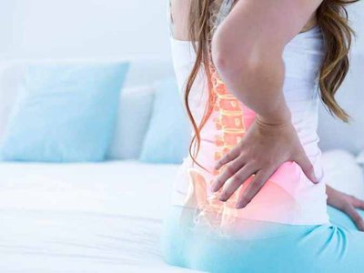 Remedii care combat durerile de …