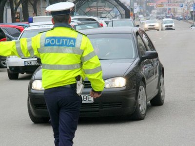 Intervenții ale polițiștilor botoșăneni în …