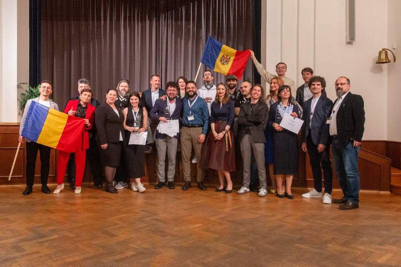 Alexandra, campioană internațională la vorbit în public – concurenți din 9 țări!