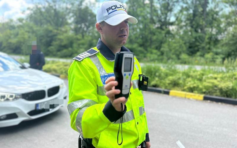 Șofer de 51 de ani, cu alcoolemie uriașă scos din trafic de polițiști