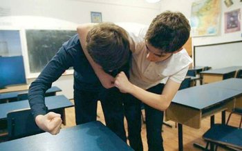 Părinții elevilor violenți ar putea …