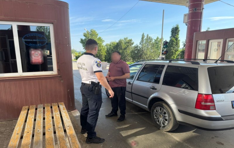 Motorină ascunsă şi nedeclarată, depistată la controlul de frontieră