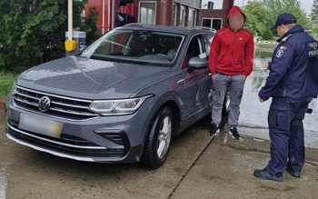 Polițiștii de frontieră, trafic, mașină, …