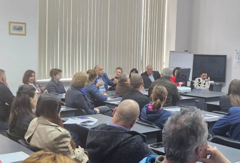 Întâlnire cu angajatorii organizată de ITM Boșani