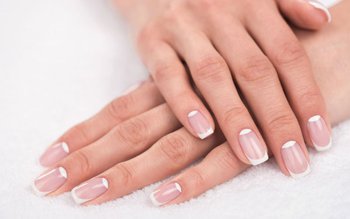 Remedii naturale pentru creșterea unghiilor