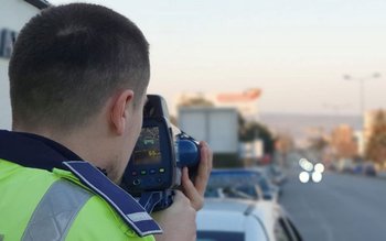 20 de permise de conducere …