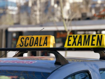 Se schimbă examenul pentru permisul …