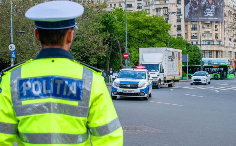 Auto neînmatriculat depistat în trafic de polițiști pe Calea Națională