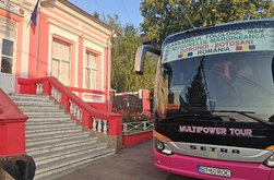 Ansamblul folcloric „Mugurelul-Mărgineanca” reprezintă județul …