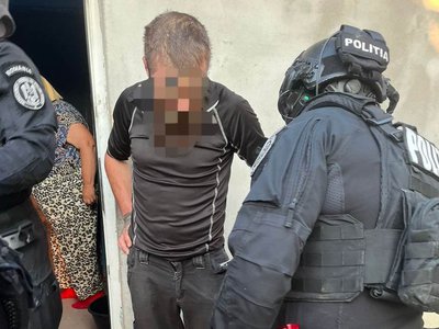 Trei bărbați reținuți de polițiștii …