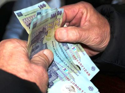 Bani pe lângă pensie. Indemnizație …