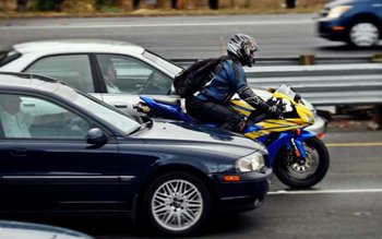 Reguli noi pe șosele în …