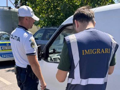 Polițiștii de imigrări din Botoșani …