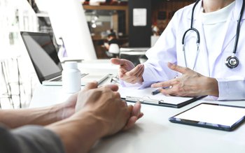 Medicii, verificați pentru cum dau …