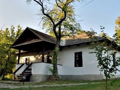 Ateliere de lectură și scriere …