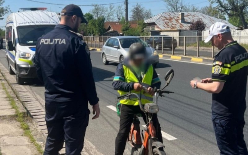 Peste 40 de amenzi aplicate în cadrul unei acțiuni organizată pentru prevenirea indisciplinei pietonilor și bicicliștilor
