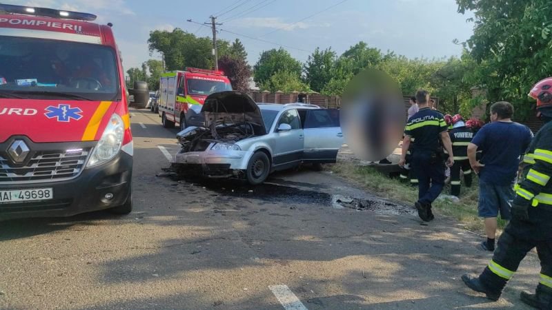 Accident la Dorobanți! Trei persoane au ajuns la spital după impactul dintre două mașini