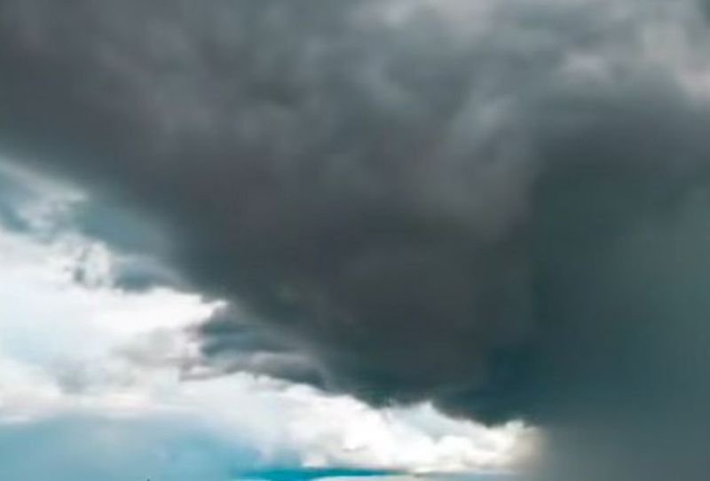 Meteorologii au emis o avertizare COD PORTOCALIU de instabilitate atmosferică