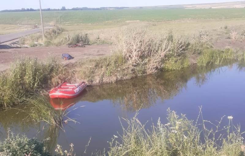 Adolescent găsit în apă de la o adancime de peste cinci metri