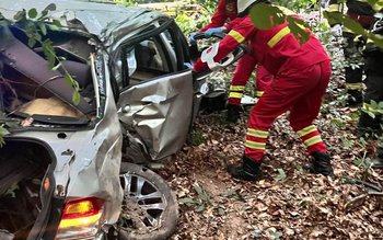 A pierdut controlul mașinii și …