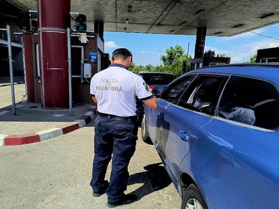 Urmărit internațional pentru că a …