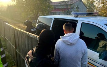 Botoșănean ridicat de acasă în …