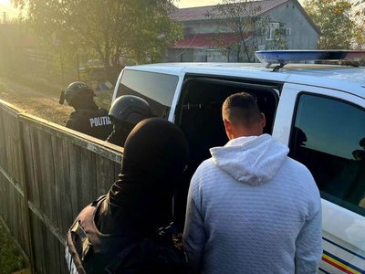 Botoșănean ridicat de acasă în …