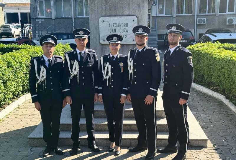 Cinci absolvenți ai Academiei de Poliție și-au început cariera de polițiști la Botoșani