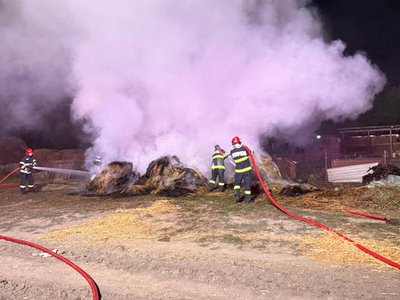 Incendiu izbucnit la un depozit …