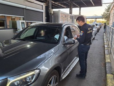 Permis de conducere „la ofertă”: …