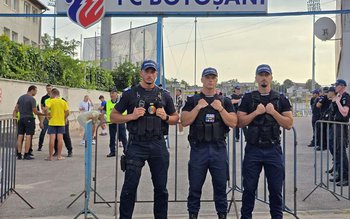 Jandarmii prezenți la meciul dintre …