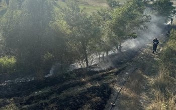 Două incendii de vegetație uscată …