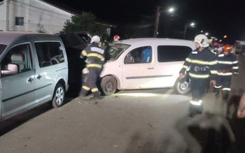 Accident cu patru mașini! Bărbat …
