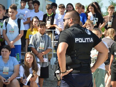 Zile de vară alături de …