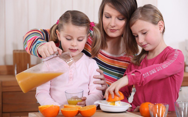 Cum administrezi corect vitamina C la copii