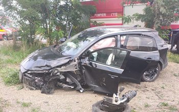 Trei persoane au ajuns la …