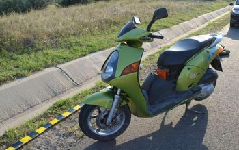 Depistat la volanul unui scuter, …