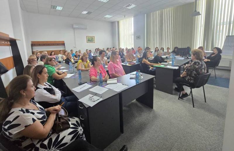 Sesiuni dedicate sistemului REGES ONLINE organizate de ITM Botoșani