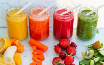 Zece băuturi detoxifiante pentru energie …