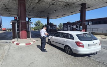 Permis românesc fals achiziționat din …