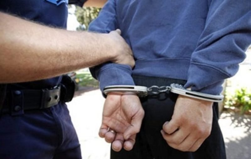 Bărbat reținut după ce și-a agresat soția care ulterior a ajuns la spital