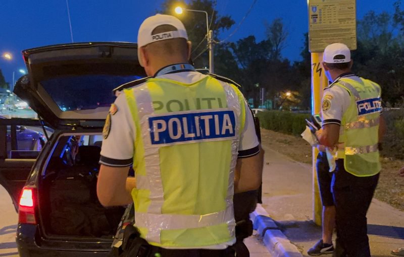 Acțiunea a polițiștilor la Dorohoi: Amenzi de peste 5000 de lei și 7 certificate de înmatriculare retrase