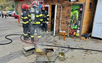 Incendiu la o shaormerie din …