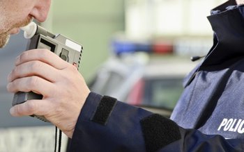 Reținut de polițiști după ce …